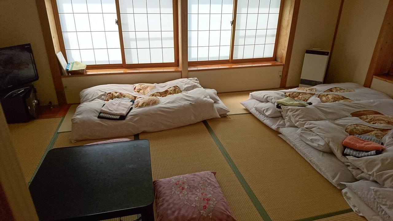 Apple Inn Takasaka Nozava Onszen Kültér fotó